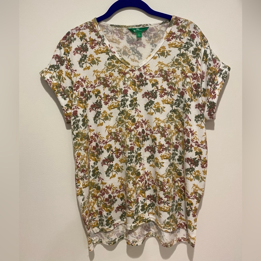 Dip Eco-Friendly Floral Tee Shirt